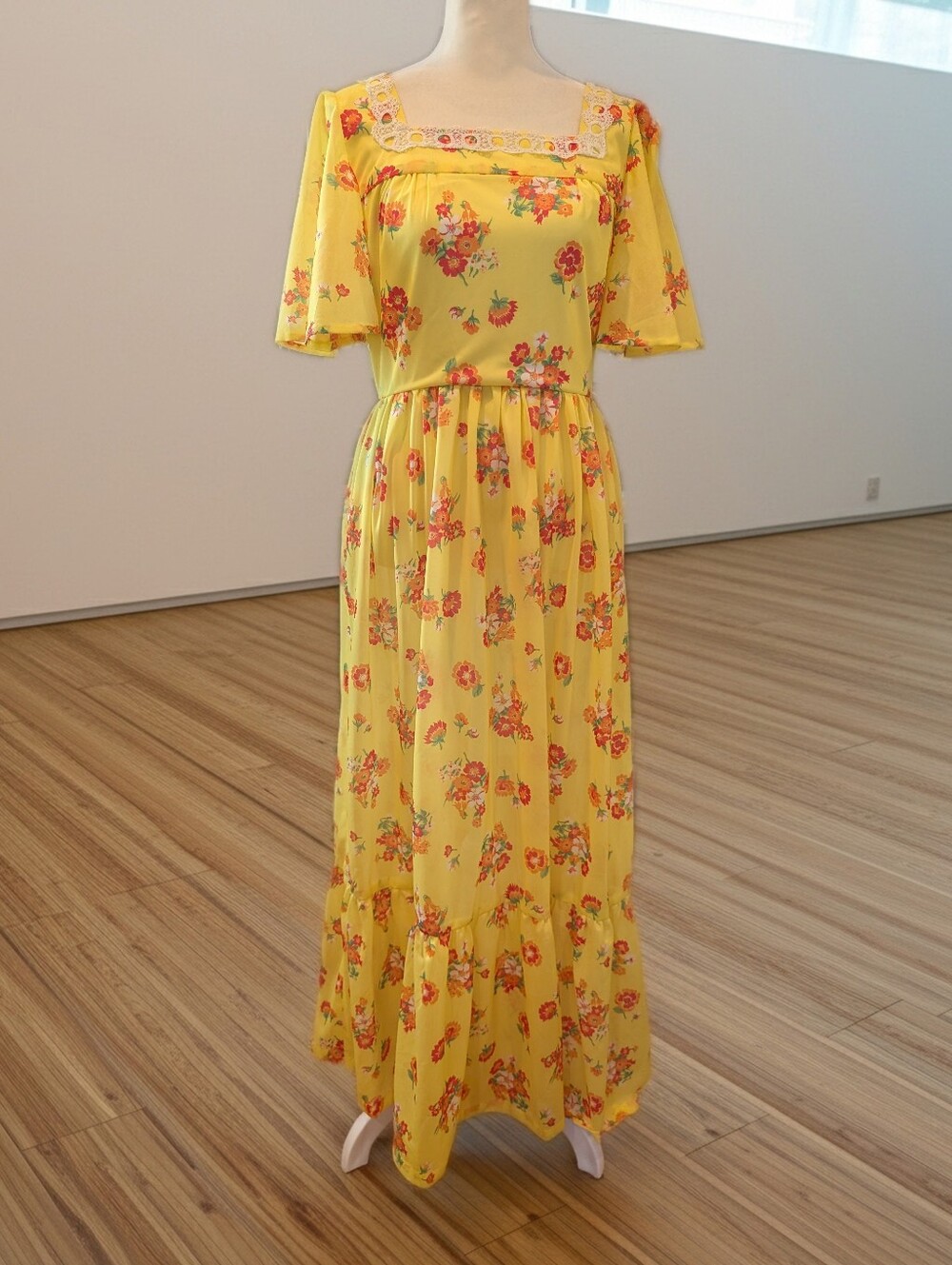 Vintage 1970s Yellow Prairie Dress